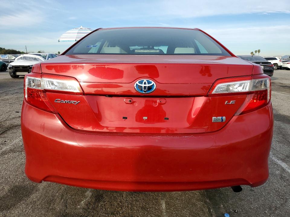 76653855 :رقم المزاد ، 4T1BD1FK8EU136934 vin ، 2014 Toyota Camry Hybr مزاد بيع