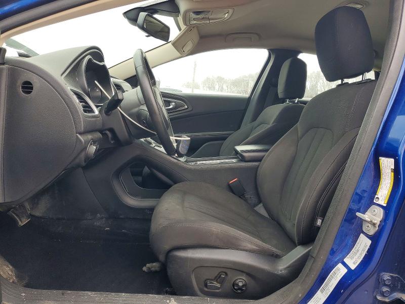 77893455 :رقم المزاد ، 1C3CCCAB8FN564114 vin ، 2015 Chrysler 200 مزاد بيع