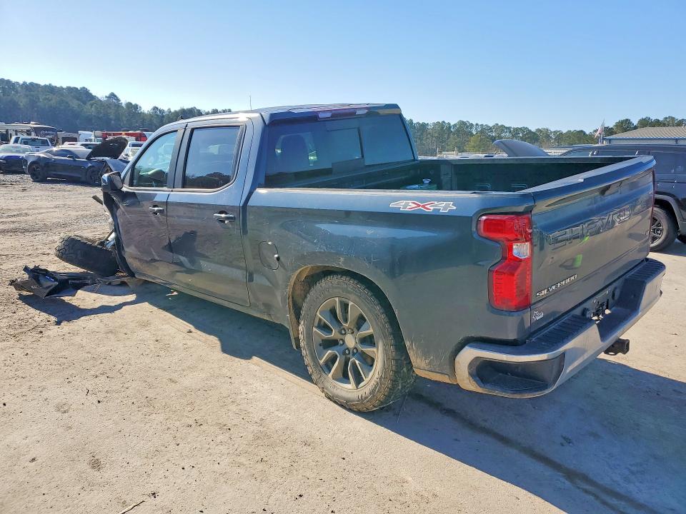 Продажа на аукционе авто 2021 Chevrolet Silverado, vin: 1GCUYDED9MZ340973, номер лота: 77899435