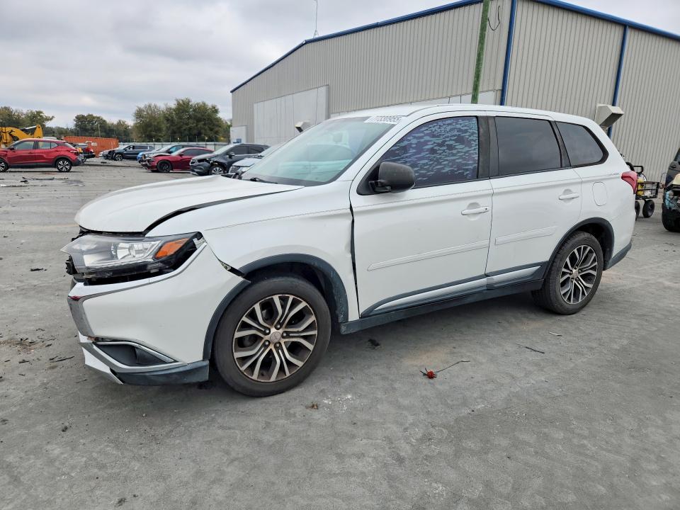 Продаж на аукціоні авто 2017 Mitsubishi Outlander, vin: JA4AD2A34HZ050141, номер лоту: 79766335