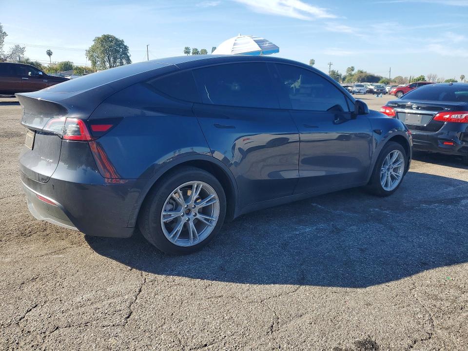 Продаж на аукціоні авто 2024 Tesla Model Y, vin: 7SAYGDEE7RF067870, номер лоту: 78256695