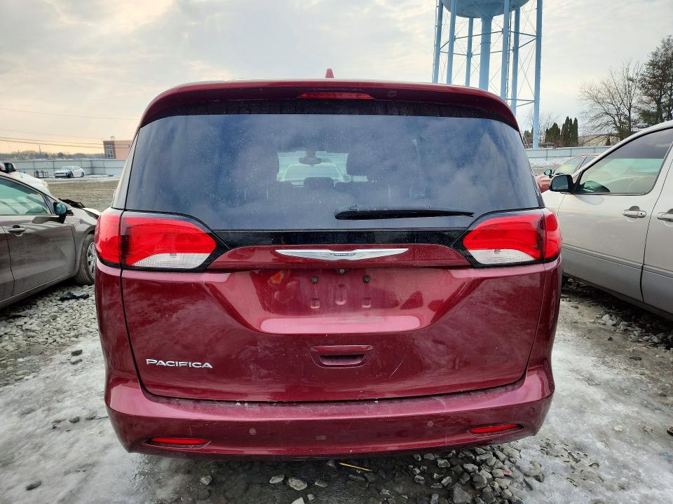 Продаж на аукціоні авто 2017 Chrysler Pacifica, vin: 2C4RC1DGXHR588972, номер лоту: 77406665