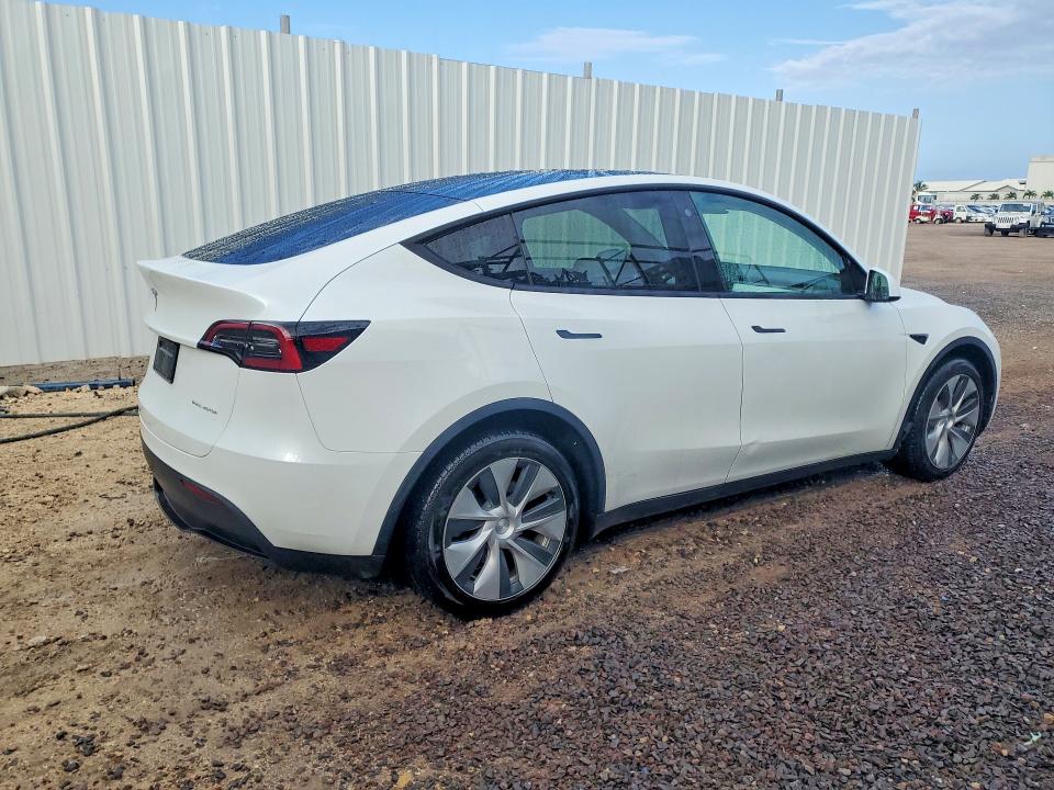 2023 Tesla Model Y მანქანა იყიდება აუქციონზე, vin: 7SAYGDEE1PF638332, აუქციონის ნომერი: 76470285