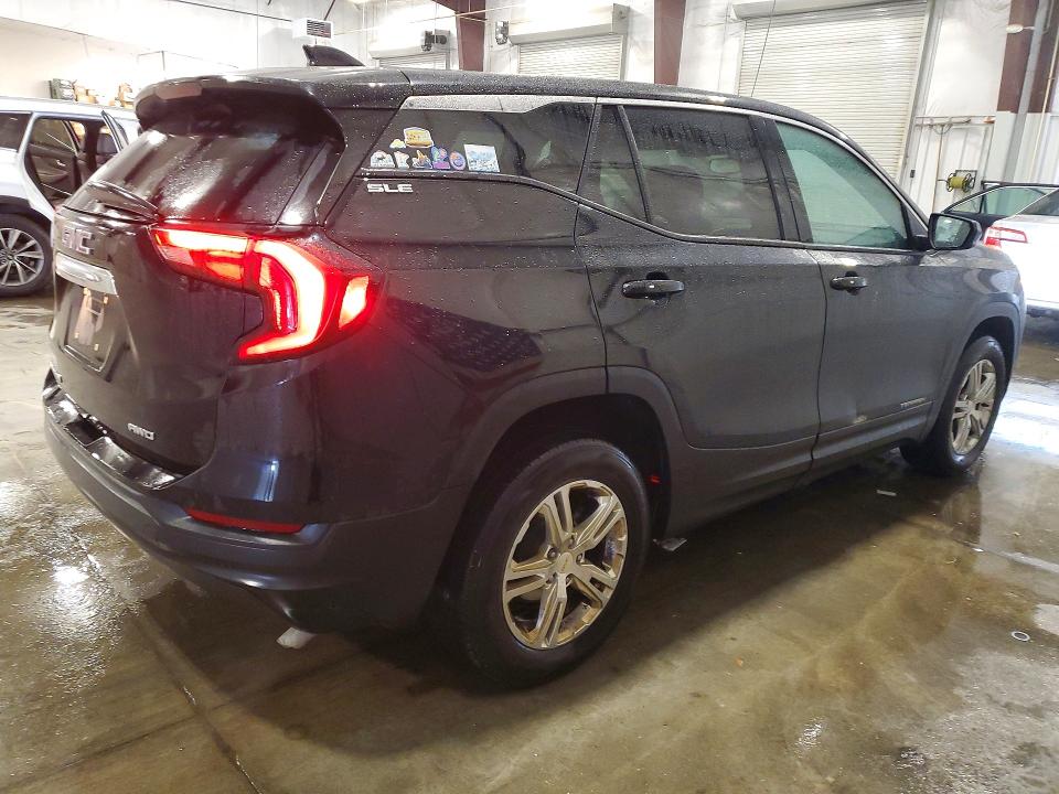 78469555 :رقم المزاد ، 3GKALTEV8JL334304 vin ، 2018 Gmc Terrain مزاد بيع