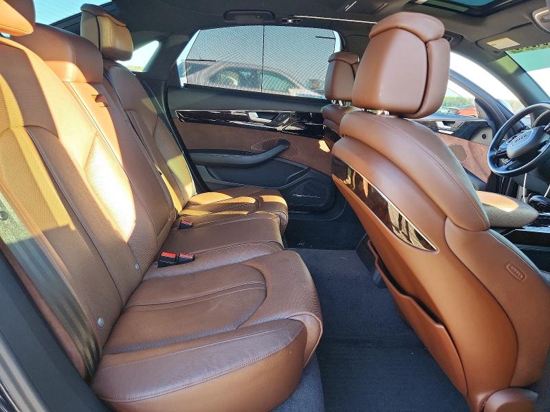 Продажа на аукционе авто 2017 Audi A8, vin: WAU44AFD2HN016654, номер лота: 77848115