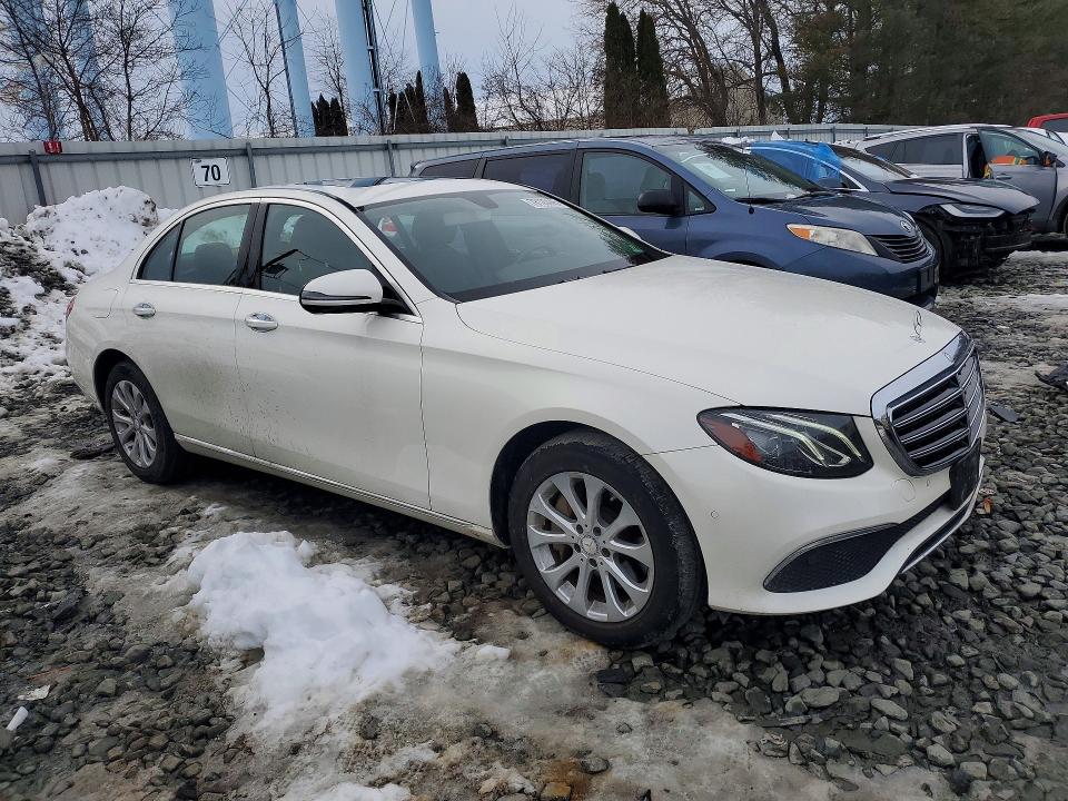 Продажа на аукционе авто 2017 Mercedes-benz E, vin: WDDZF4KB8HA110608, номер лота: 78120445