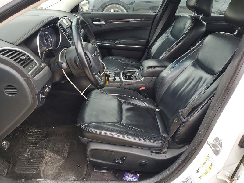 77775985 :رقم المزاد ، 2C3CCAAG7HH561006 vin ، 2017 Chrysler 300 مزاد بيع