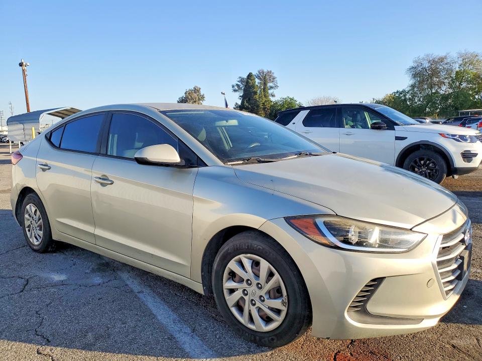 2017 Hyundai Elantra Se მანქანა იყიდება აუქციონზე, vin: KMHD74LFXHU092531, აუქციონის ნომერი: 75788995