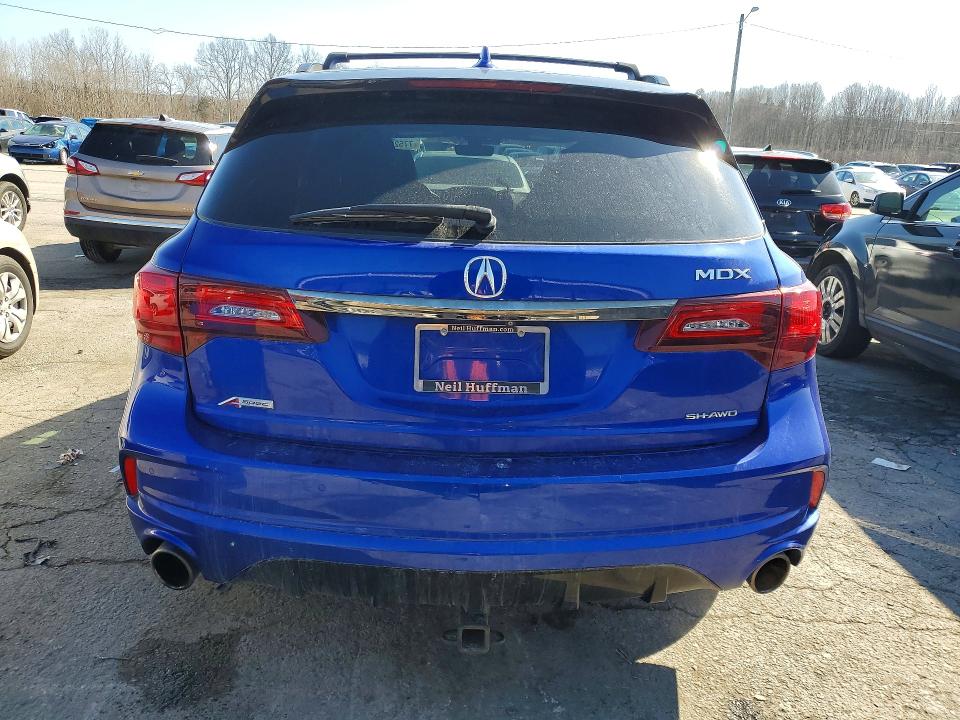 77525555 :رقم المزاد ، 5J8YD4H01LL017722 vin ، 2020 Acura Mdx مزاد بيع