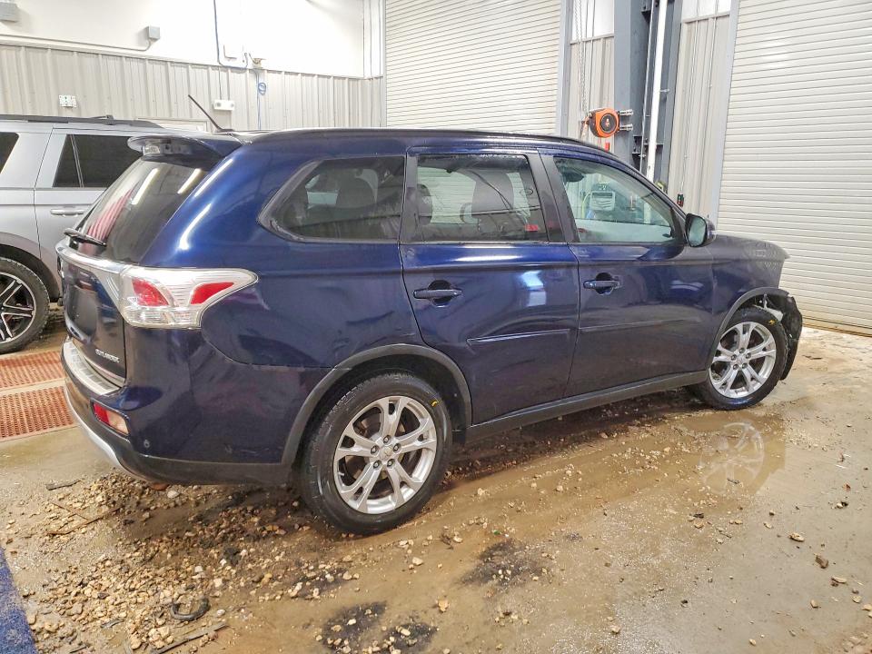 77928675 :رقم المزاد ، JA4AZ3A39FZ010027 vin ، 2015 Mitsubishi Outlander مزاد بيع