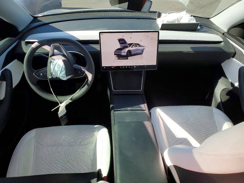 79480845 :رقم المزاد ، 7SAYGDED9TF386962 vin ، 2026 Tesla Model Y مزاد بيع