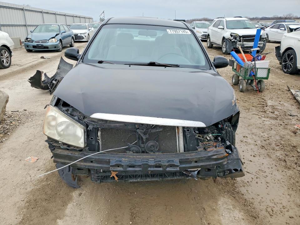 77957145 :رقم المزاد ، KNAFE121755101261 vin ، 2005 Kia Spectra مزاد بيع