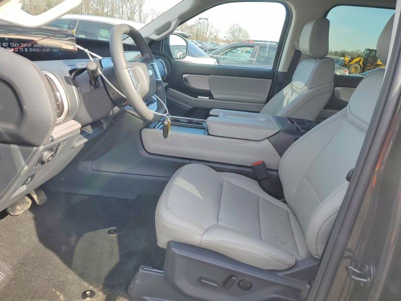 Продаж на аукціоні авто 2025 Ford Expedition, vin: 1FMJK1J87SEA53403, номер лоту: 76719295