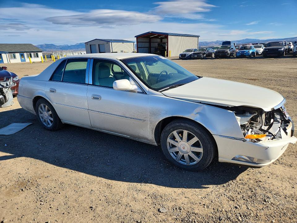 79020885 :رقم المزاد ، 1G6KD57Y28U151628 vin ، 2008 Cadillac Dts مزاد بيع