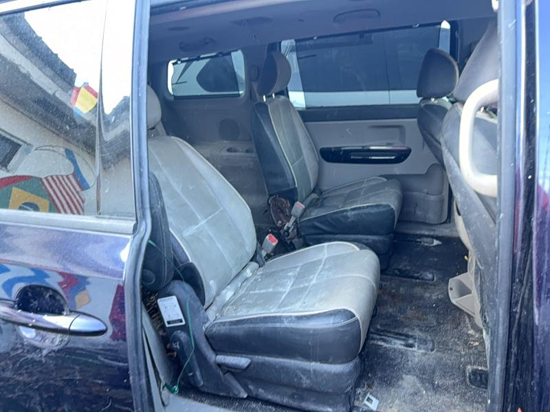 Продажа на аукционе авто 2018 Kia Sedona, vin: KNDMC5C15J6406834, номер лота: 77598495