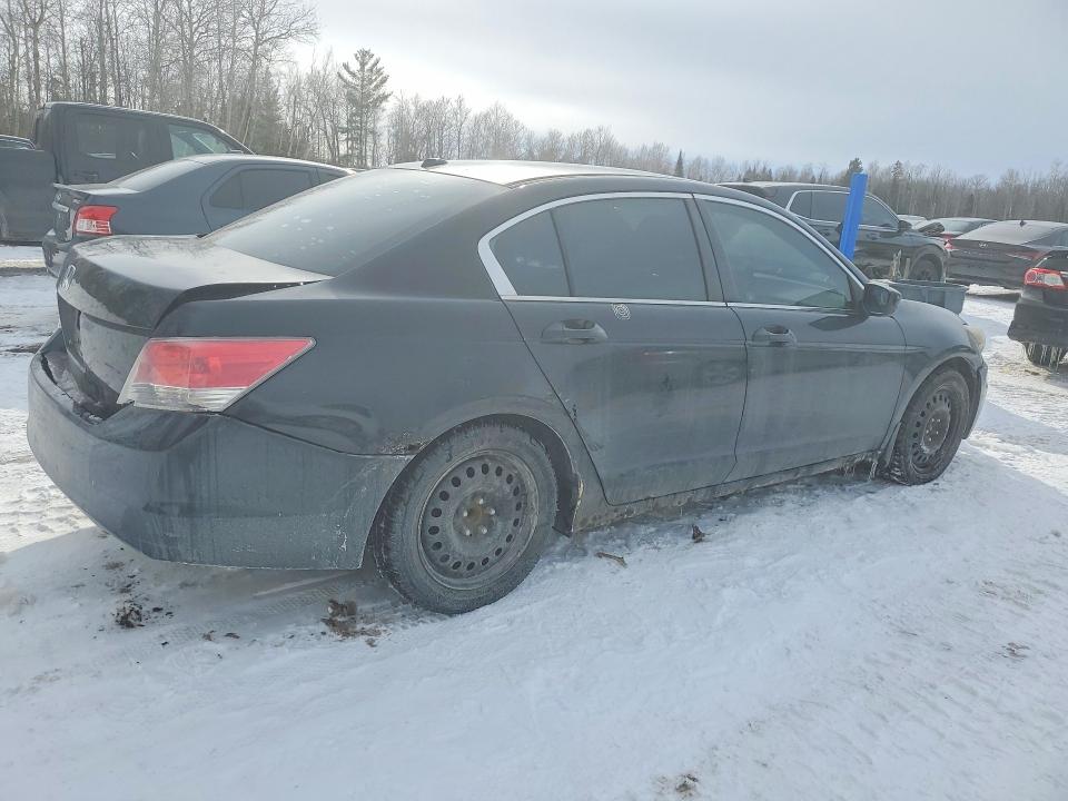 75830625 :رقم المزاد ، 1HGCP2F82CA802275 vin ، 2012 Honda Accord مزاد بيع