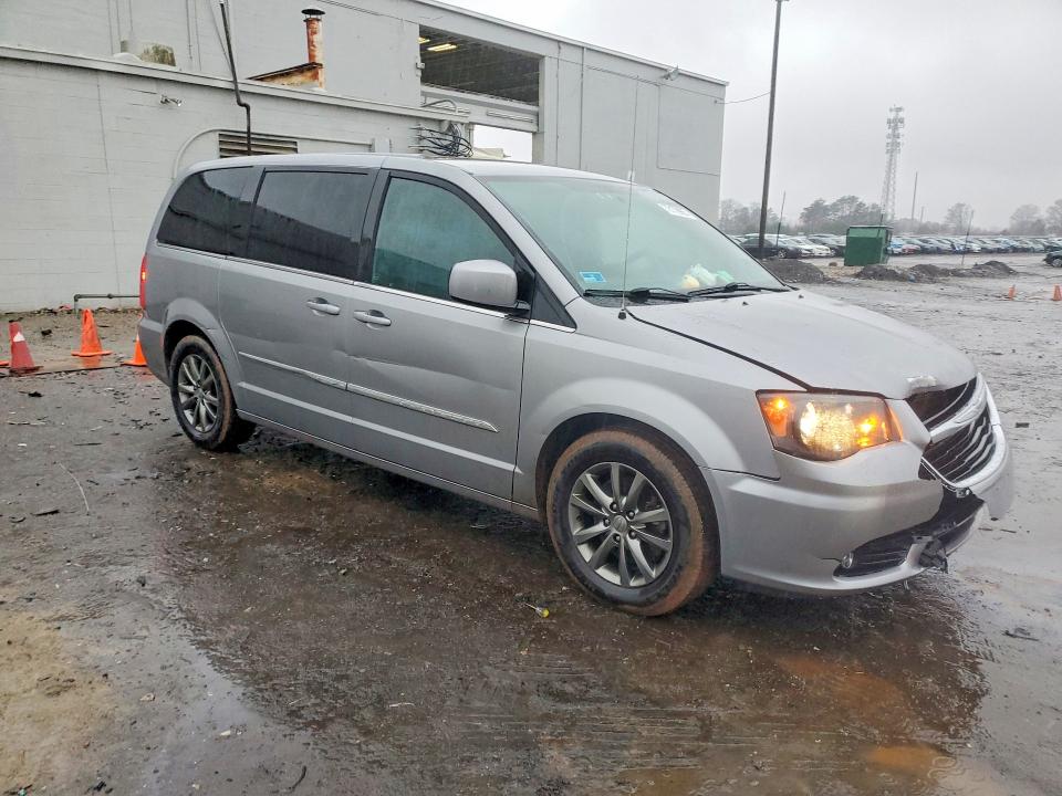 78178995 :رقم المزاد ، 2C4RC1HG4GR232171 vin ، 2016 Chrysler Town & Country مزاد بيع