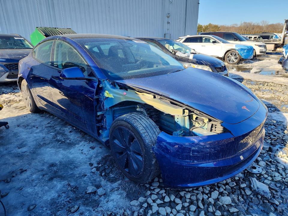 Продажа на аукционе авто 2024 Tesla Model 3, vin: 5YJ3E1EA2RF751962, номер лота: 76629755