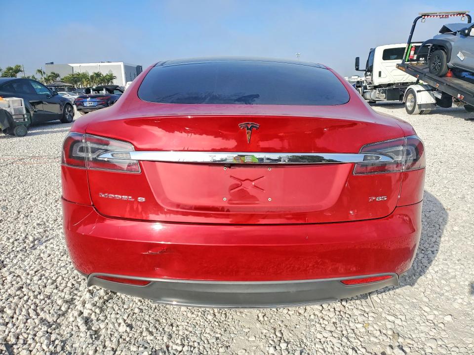2013 Tesla Model S მანქანა იყიდება აუქციონზე, vin: 5YJSA1DP1DFP13077, აუქციონის ნომერი: 77237415