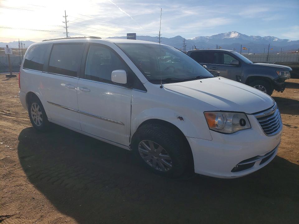 76224355 :رقم المزاد ، 2C4RC1BG4ER247422 vin ، 2014 Chrysler Town & Country مزاد بيع