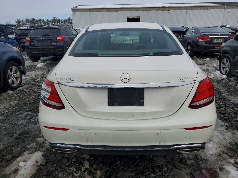 Продажа на аукционе авто 2017 Mercedes-benz E, vin: WDDZF4KB8HA110608, номер лота: 78120445