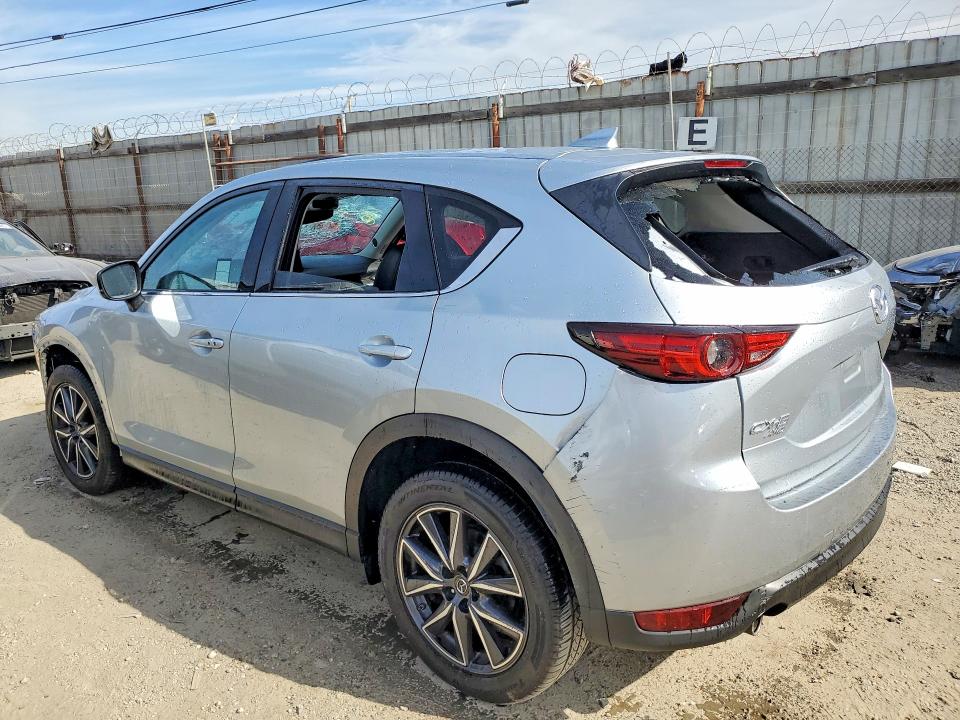 Aukcja sprzedaży 2018 Mazda Cx-5, vin: JM3KFBDM7J0326497, numer aukcji: 76662535