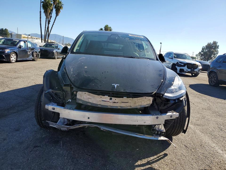 Продаж на аукціоні авто 2022 Tesla Model Y, vin: 7SAYGDEE6NF402711, номер лоту: 76643695
