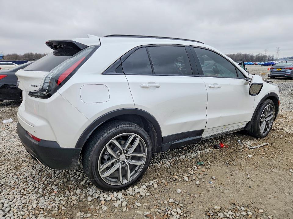 Продажа на аукционе авто 2022 Cadillac Xt4, vin: 1GYFZER48NF145613, номер лота: 76697505
