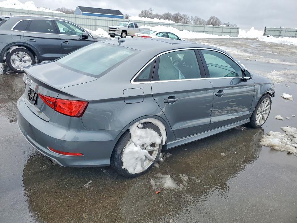 Продаж на аукціоні авто 2016 Audi A3, vin: WAUJ8GFF1G1048500, номер лоту: 77698475