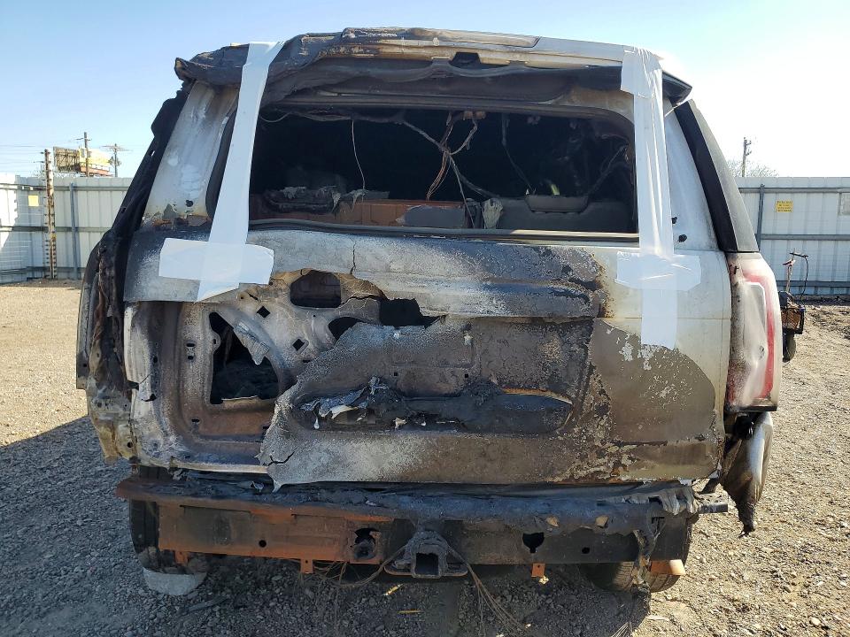 77413045 :رقم المزاد ، 1GKS1BKC0HR209226 vin ، 2017 Gmc Yukon مزاد بيع