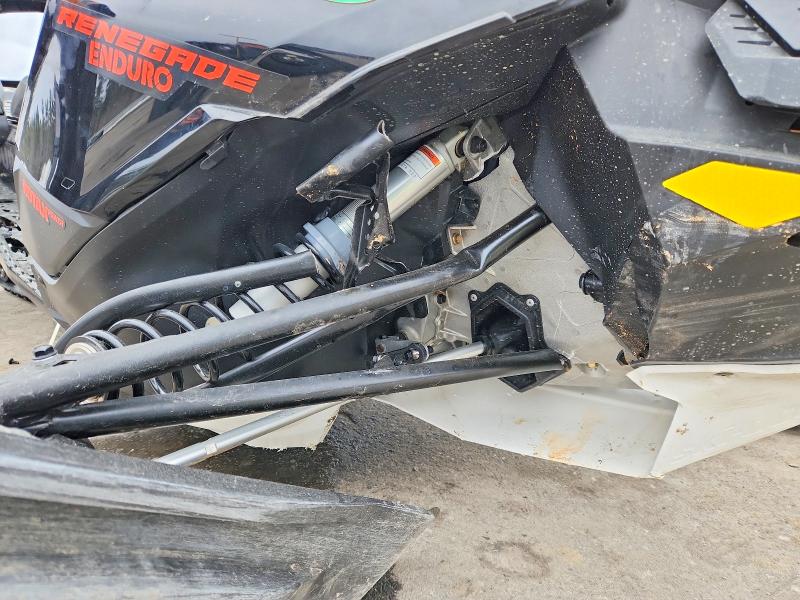 78134735 :رقم المزاد ، 2BPSUNKAXKV000118 vin ، 2019 Ski Renegade مزاد بيع