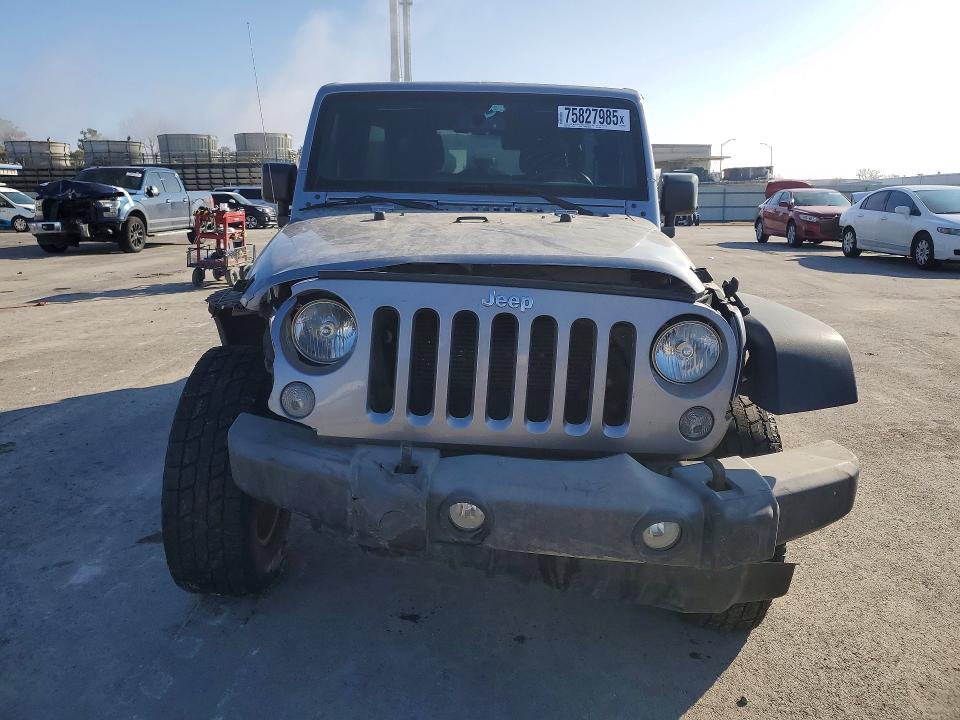 75827985 :رقم المزاد ، 1C4BJWDG8GL310597 vin ، 2016 Jeep Wrangler Unlimited مزاد بيع