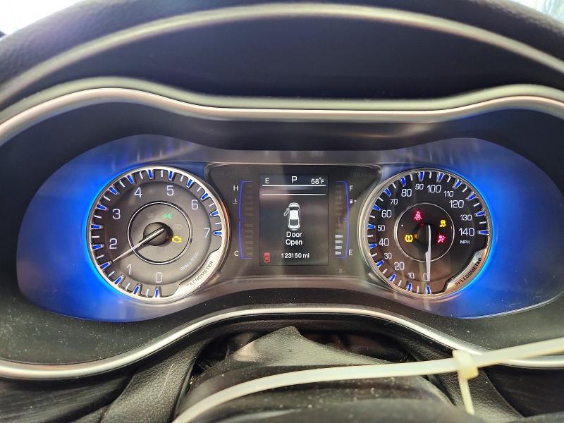 Продажа на аукционе авто 2015 Chrysler 200, vin: 1C3CCCAB9FN686030, номер лота: 79097915