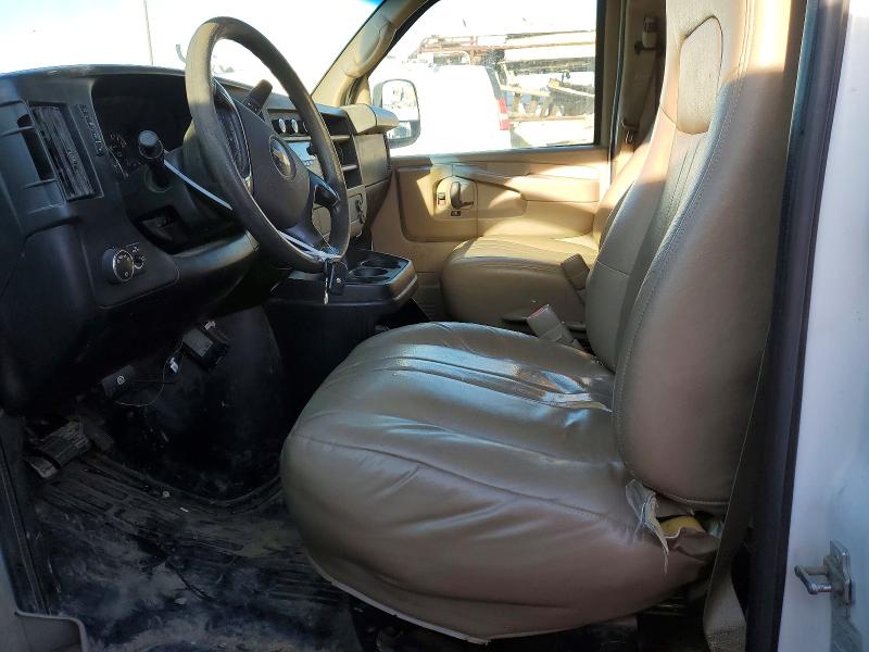 52020596 :رقم المزاد ، 1GCWGFCA0E1162290 vin ، 2014 Chev Express G2500 مزاد بيع