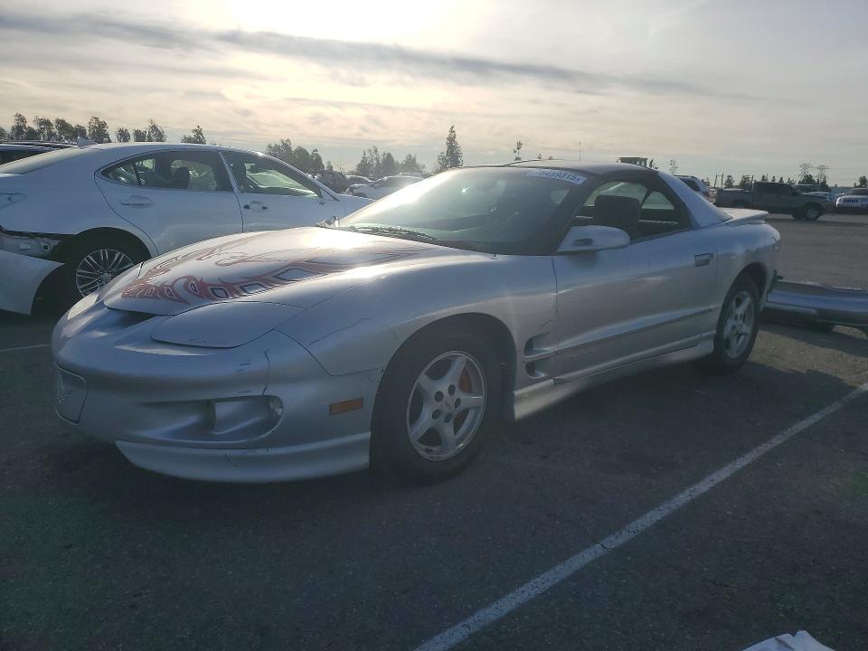 Продажа на аукционе авто 1999 Pontiac Firebird, vin: 2G2FS22K1X2231730, номер лота: 76459315