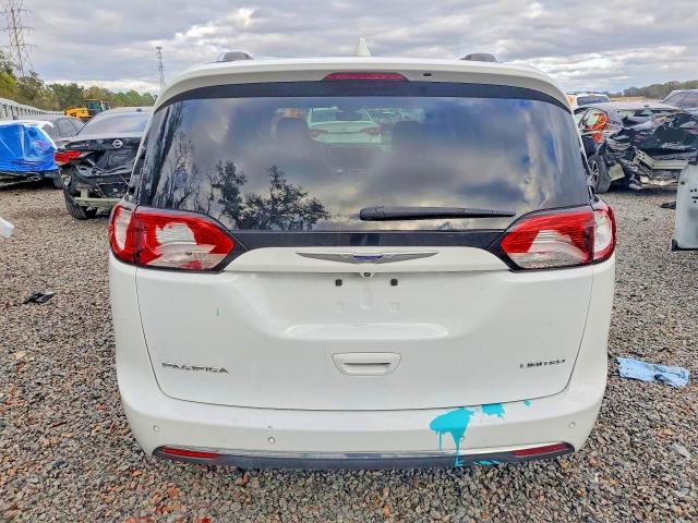 Auction sale of the 2018 Chrysler Pacifica, vin: 2C4RC1GG1JR251642, lot number: 77853115