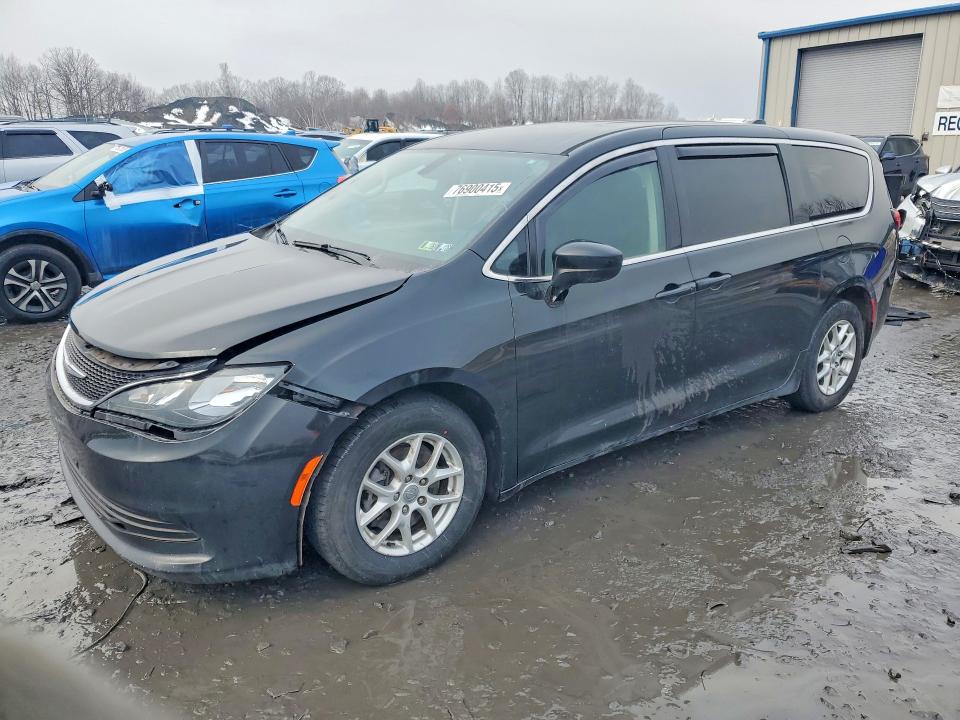 76900415 :رقم المزاد ، 2C4RC1CG8HR610856 vin ، 2017 Chrysler Pacifica مزاد بيع