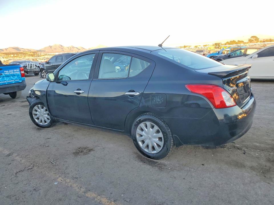 75769905 :رقم المزاد ، 3N1CN7AP3EL810769 vin ، 2014 Nissan Versa Sv W مزاد بيع