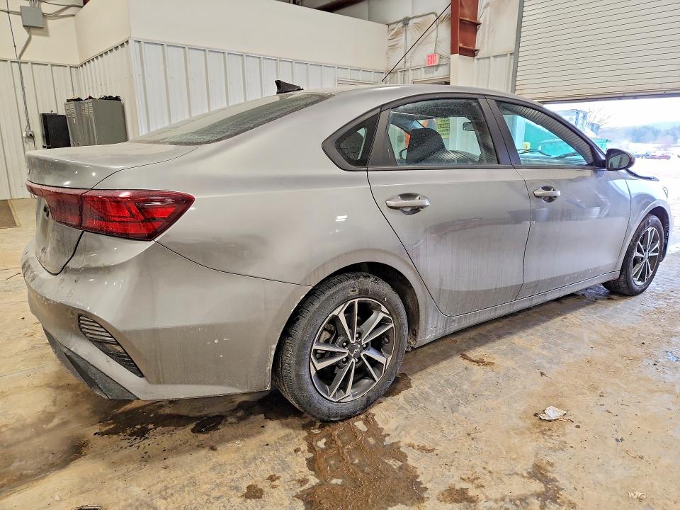 76360375 :رقم المزاد ، 3KPF24AD1RE809735 vin ، 2024 Kia Forte مزاد بيع