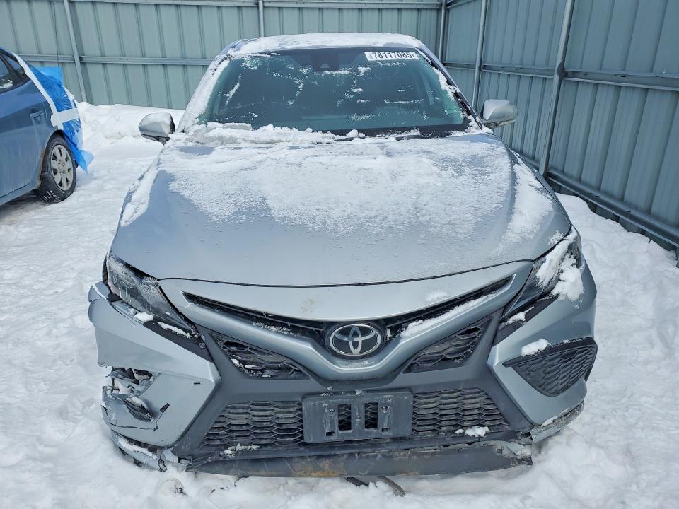 Продажа на аукционе авто 2022 Toyota Camry, vin: 4T1G11AK9NU049856, номер лота: 78117085