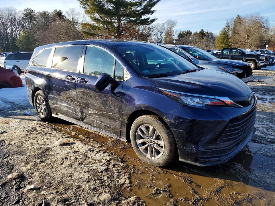 Aukcja sprzedaży 2022 Toyota Sienna, vin: 5TDKRKEC4NS075060, numer aukcji: 77582165