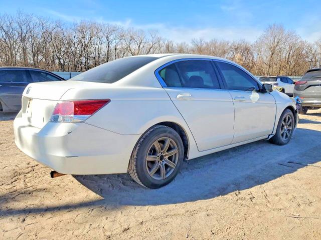 2010 Honda Accord მანქანა იყიდება აუქციონზე, vin: 1HGCP2F32AA186241, აუქციონის ნომერი: 75630135