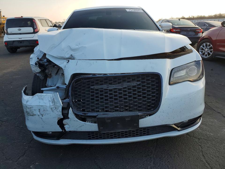 Продаж на аукціоні авто 2023 Chrysler 300, vin: 2C3CCABG2PH524281, номер лоту: 75708685