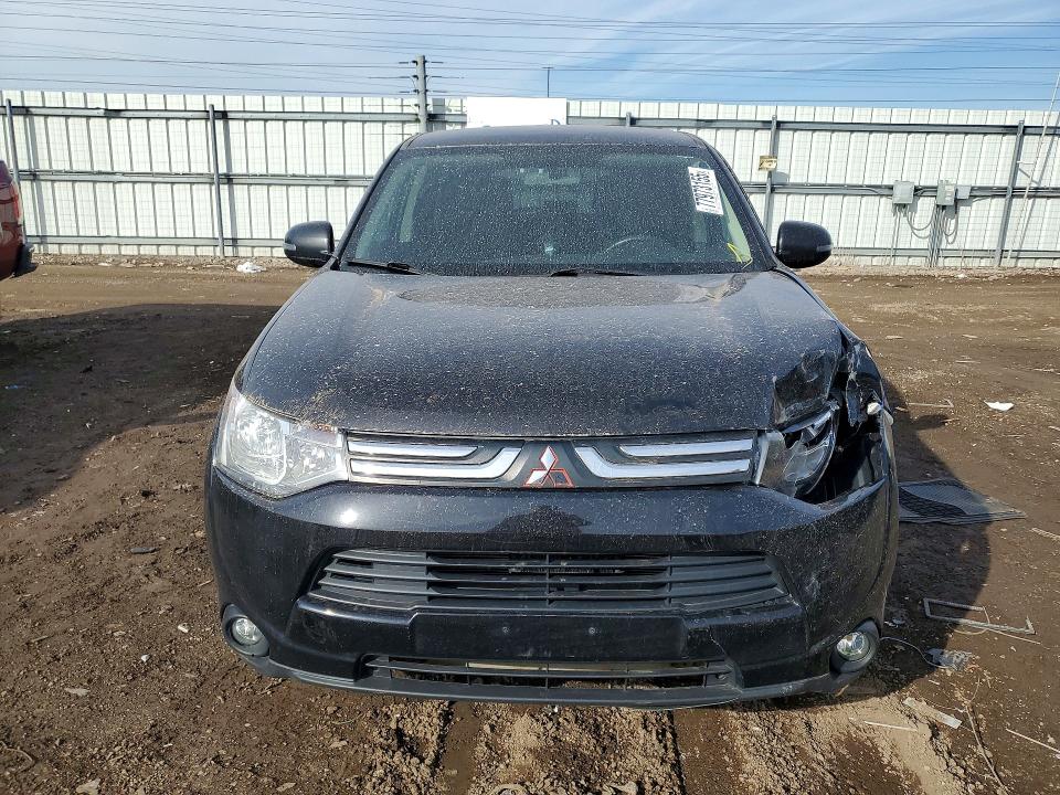 77973155 :رقم المزاد ، JA4AZ3A35EZ002327 vin ، 2014 Mitsubishi Outlander مزاد بيع