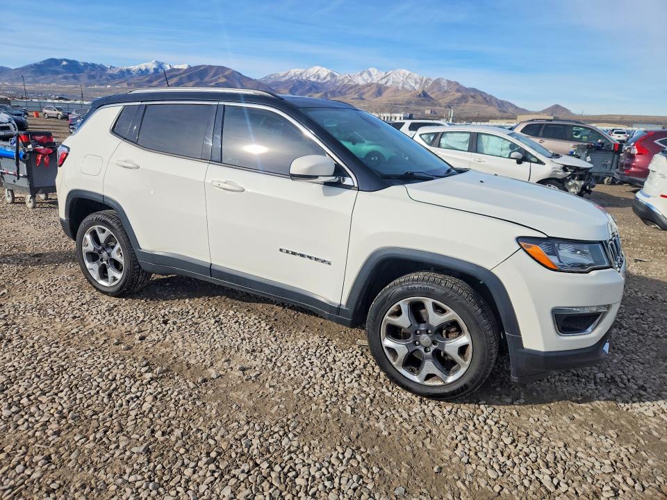 79280345 :رقم المزاد ، 3C4NJDCB4JT143710 vin ، 2018 Jeep Compass مزاد بيع