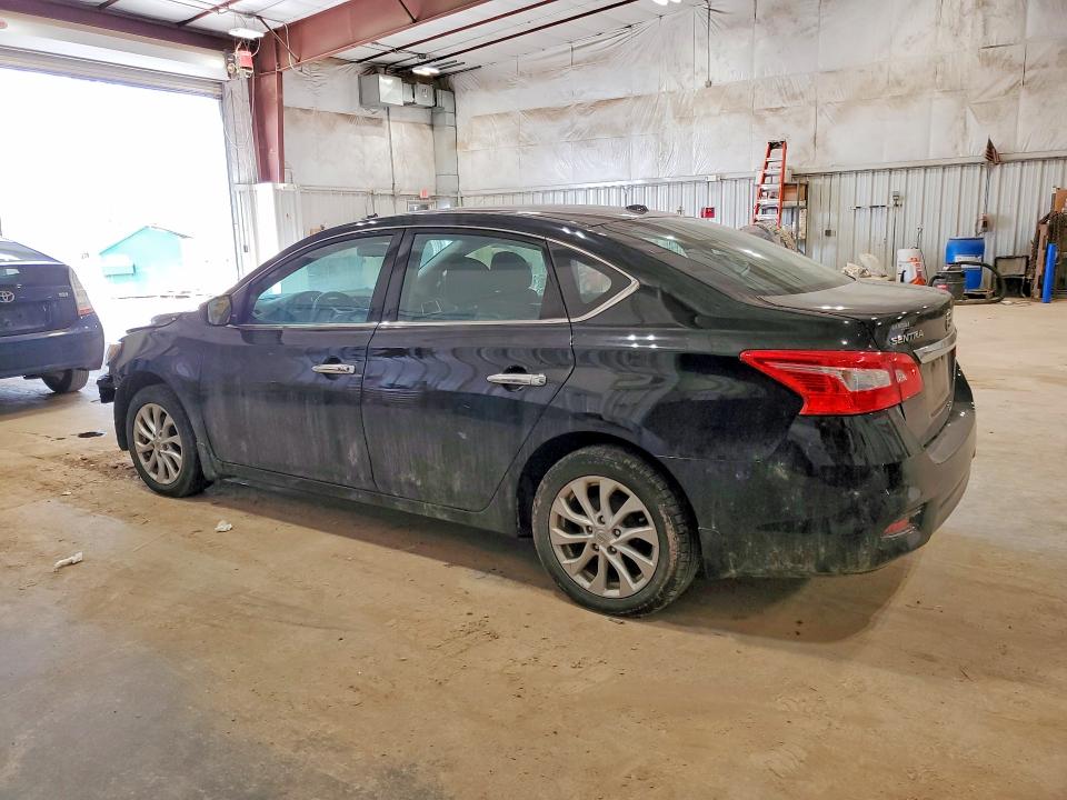 Продаж на аукціоні авто 2018 Nissan Sentra, vin: 3N1AB7AP3JY271454, номер лоту: 79379315