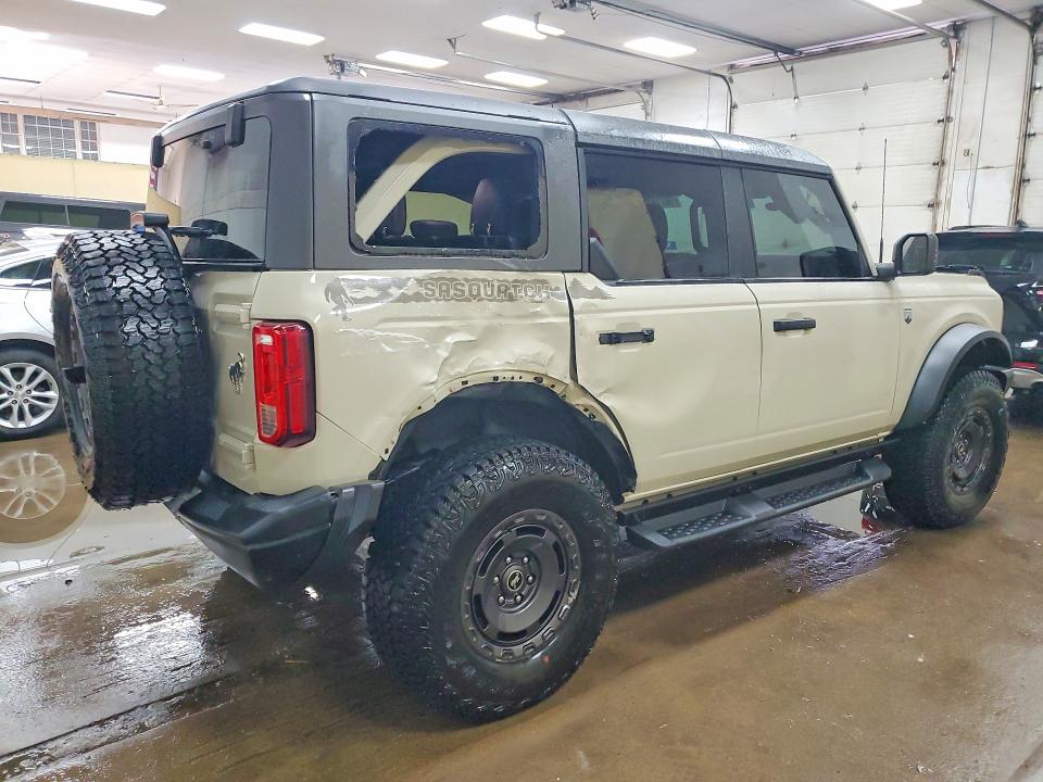 2025 Ford Bronco მანქანა იყიდება აუქციონზე, vin: 1FMEE7BH4SLB15989, აუქციონის ნომერი: 76714355