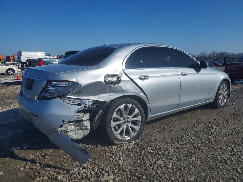 Продаж на аукціоні авто 2017 Mercedes-benz E 300 4mat, vin: WDDZF4KB9HA232250, номер лоту: 77353675