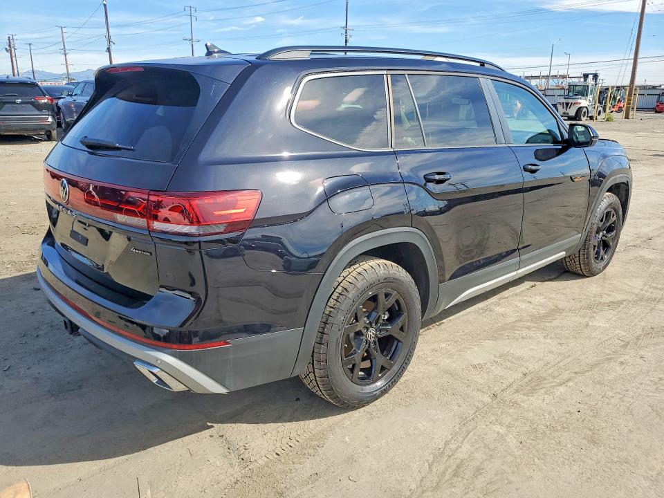 Продаж на аукціоні авто 2025 Volkswagen Atlas, vin: 1V2CR2CA6SC564397, номер лоту: 78823735