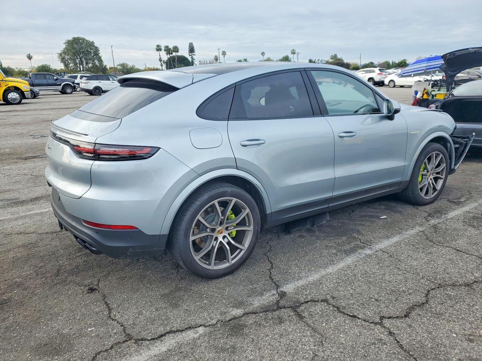 Продаж на аукціоні авто 2022 Porsche Cayenne, vin: WP1BE2AY8NDA51058, номер лоту: 77648745